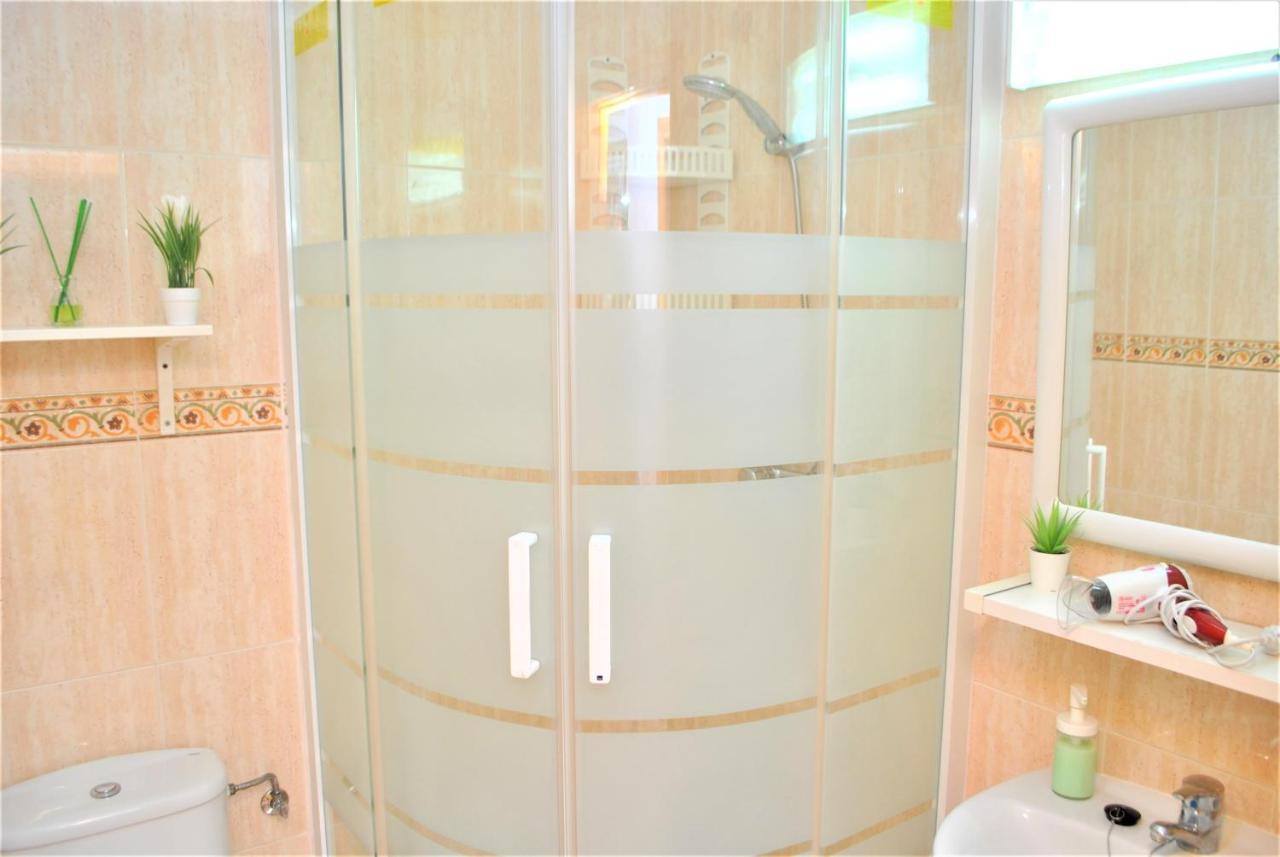 Apartamento Veronica H Málaga Exteriör bild